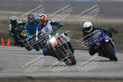 media/Nov-29-2025-TrackDaz (Sat) [[10ae2d9bce]]/B Group/Session 3 (Outside Grapevine)/